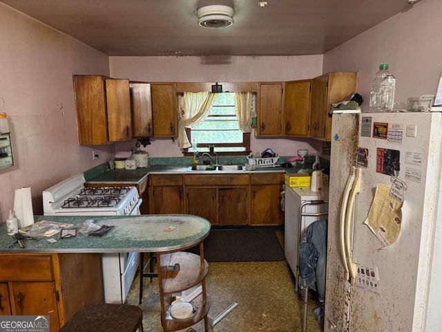 1827 North Avenue NW, Atlanta, GA 30318