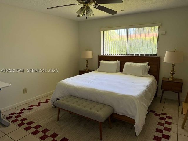 9334 SW 171st Ter 0, Palmetto Bay, FL 33157