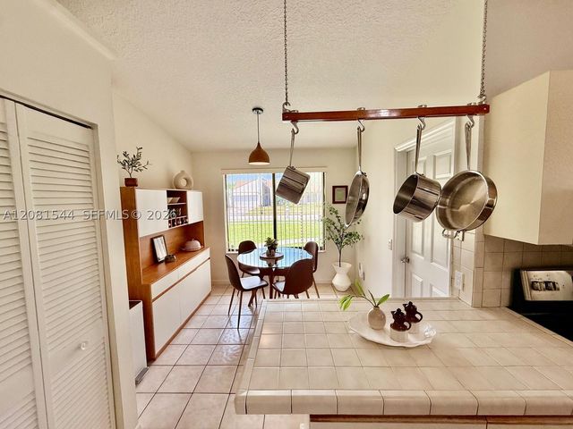 9334 SW 171st Ter 0, Palmetto Bay, FL 33157