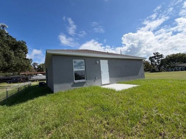 745 N 3RD ST, Eagle Lake, FL 33839