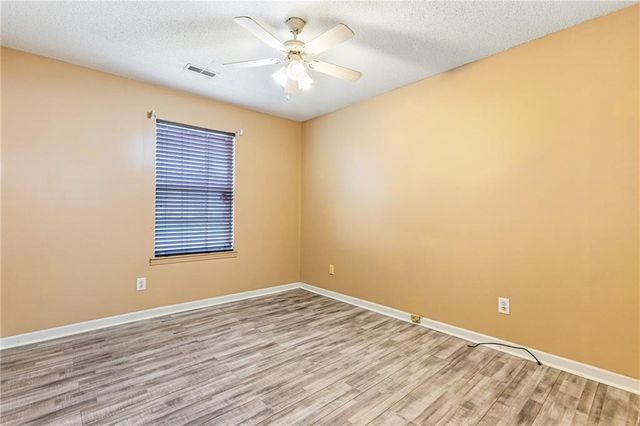 1125 John J Eagan Drive, Birmingham, AL 35204