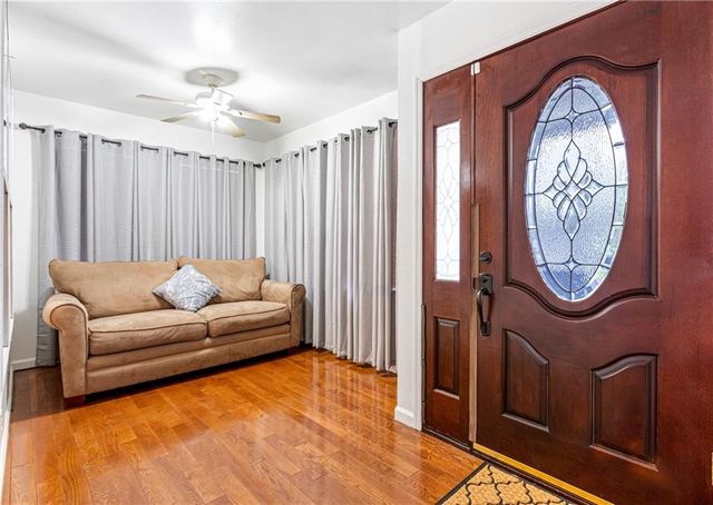 1125 John J Eagan Drive, Birmingham, AL 35204