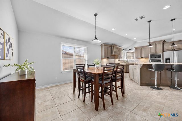 850 Ridgeoak Drive, Belton, TX 76513