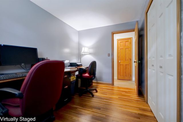 30 Horse Corner Road, Chichester, NH 03258