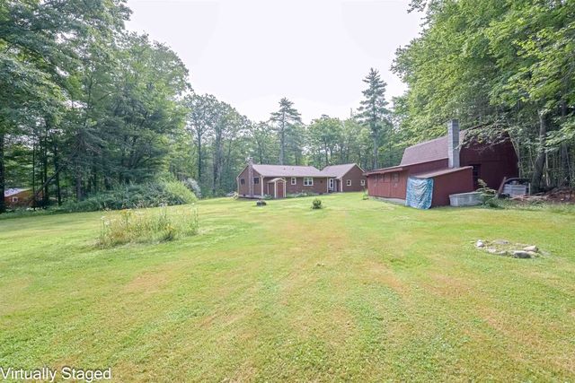 30 Horse Corner Road, Chichester, NH 03258