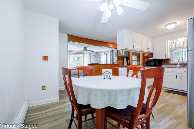 30 Horse Corner Road, Chichester, NH 03258