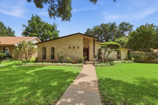 1336 Carnation Drive, Lewisville, TX 75067