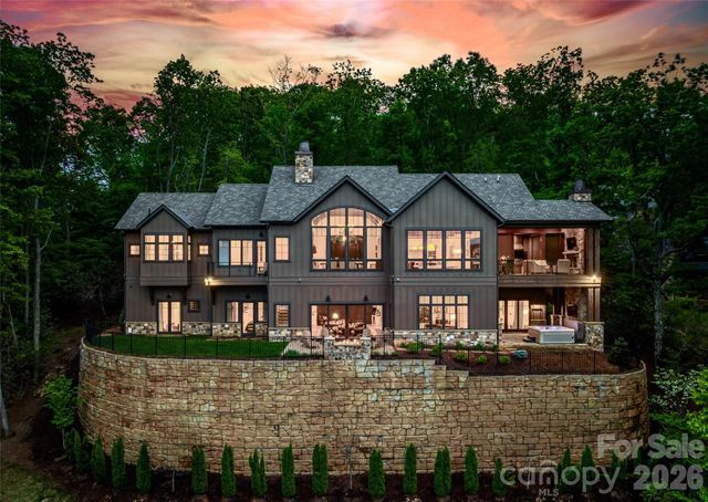 32 Featherstone Trail, Arden, NC 28704