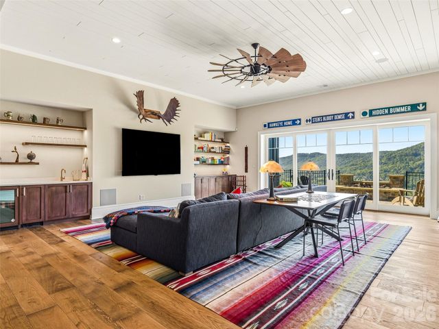 32 Featherstone Trail, Arden, NC 28704