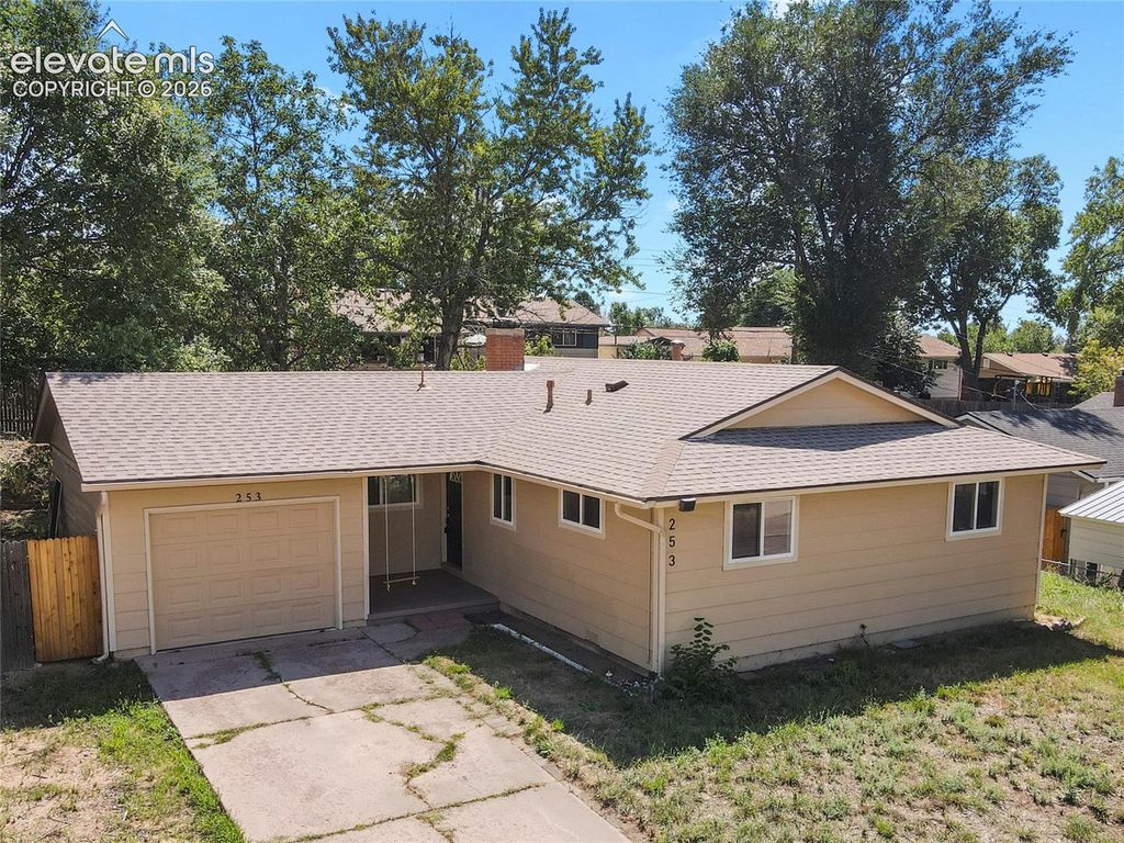 253 Sherri Drive, Colorado Springs, CO 80911 — exterior