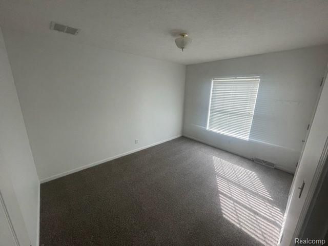 19905 Seminole, Redford, MI 48240