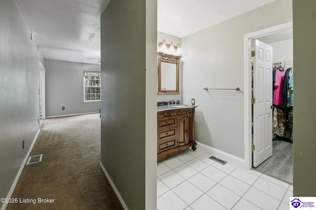 250 Wicker Lane, Brooks, KY 40109