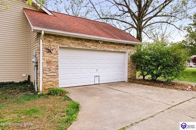 250 Wicker Lane, Brooks, KY 40109