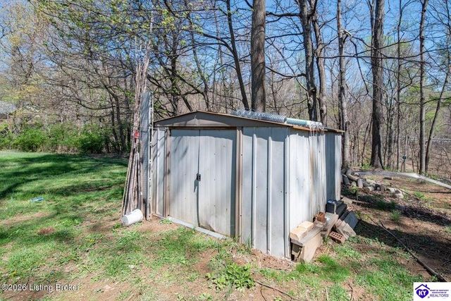 250 Wicker Lane, Brooks, KY 40109