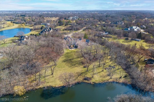 414 Dana Lane, Barrington Hills, IL 60010