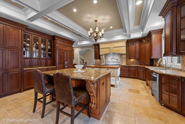 414 Dana Lane, Barrington Hills, IL 60010