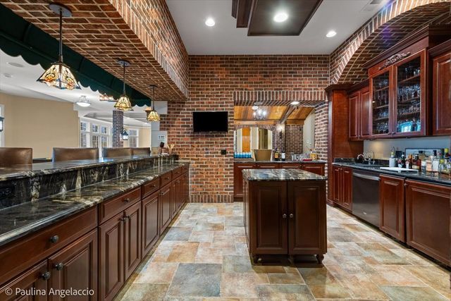 414 Dana Lane, Barrington Hills, IL 60010