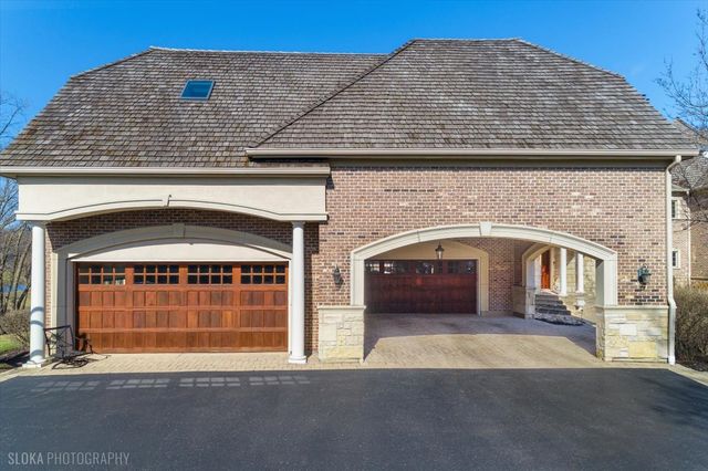 414 Dana Lane, Barrington Hills, IL 60010
