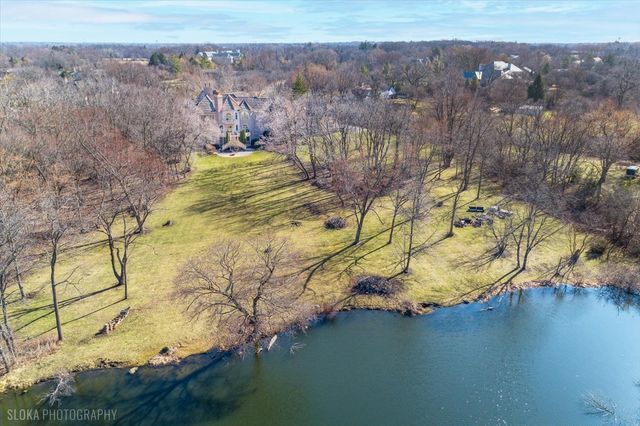 414 Dana Lane, Barrington Hills, IL 60010