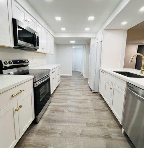 500 Egret Circle 8104, Delray Beach, FL 33444