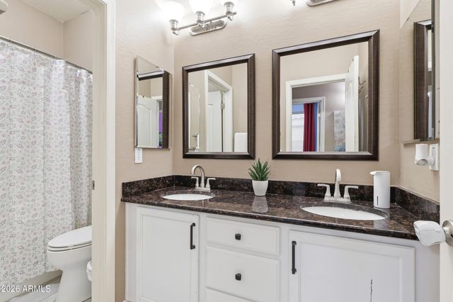 6909 W MELODY Drive, Laveen, AZ 85339