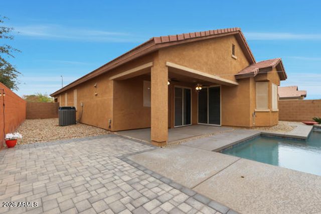 6909 W MELODY Drive, Laveen, AZ 85339