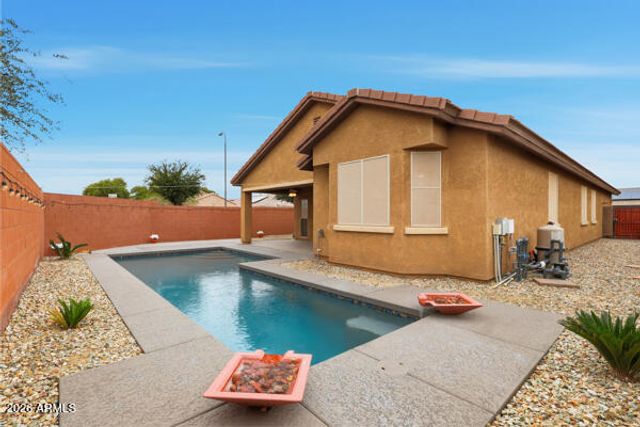 6909 W MELODY Drive, Laveen, AZ 85339