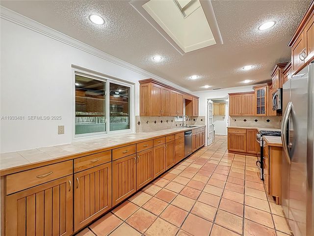 4210 Kent Ave, Lake Worth, FL 33461