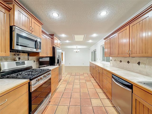 4210 Kent Ave, Lake Worth, FL 33461