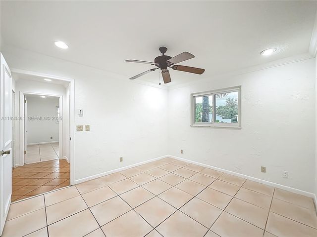 4210 Kent Ave, Lake Worth, FL 33461