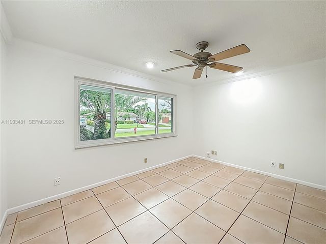 4210 Kent Ave, Lake Worth, FL 33461