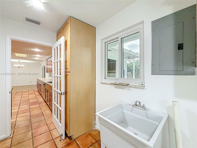 4210 Kent Ave, Lake Worth, FL 33461