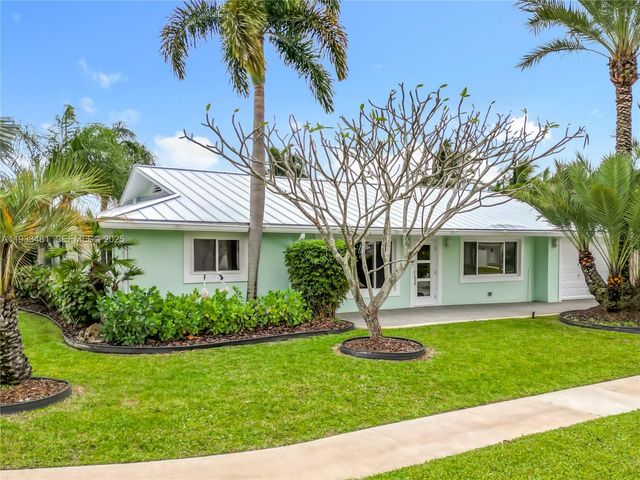4210 Kent Ave, Lake Worth, FL 33461