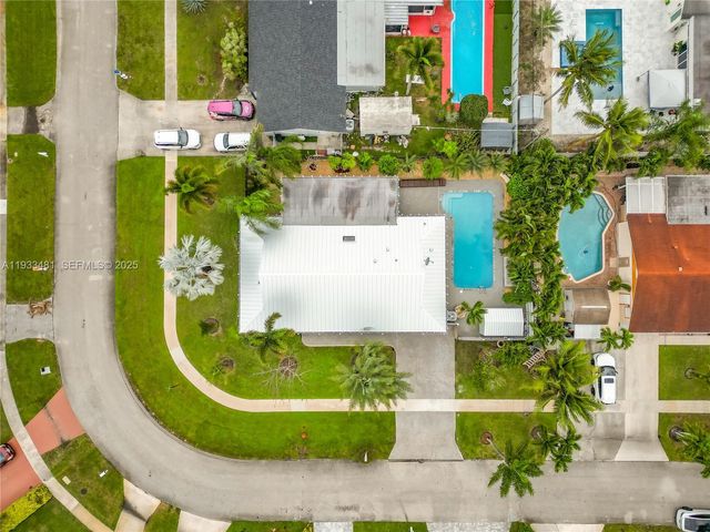 4210 Kent Ave, Lake Worth, FL 33461