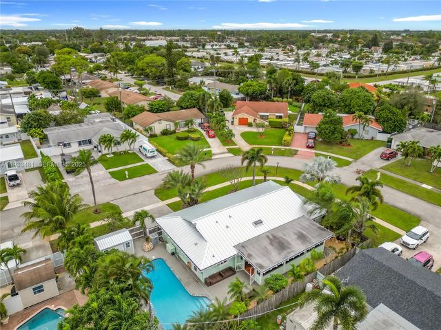 4210 Kent Ave, Lake Worth, FL 33461