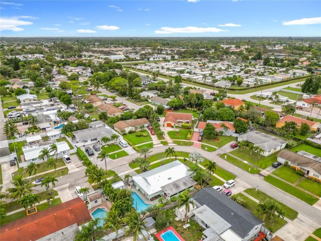 4210 Kent Ave, Lake Worth, FL 33461