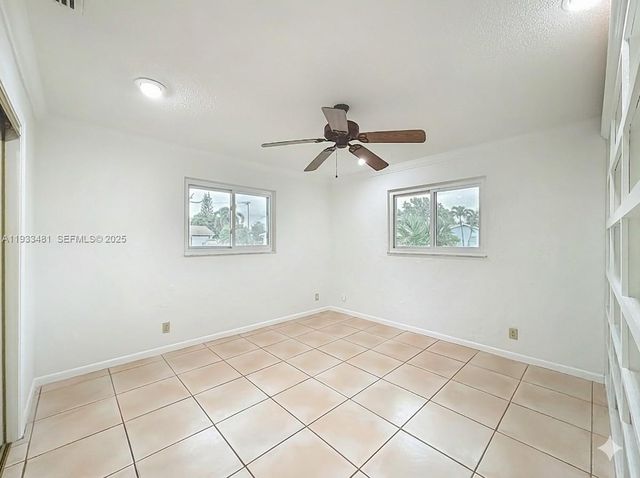 4210 Kent Ave, Lake Worth, FL 33461