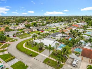 4210 Kent Ave, Lake Worth, FL 33461