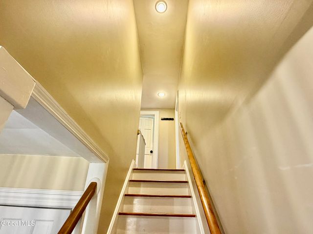 1501 Baker Avenue, Niskayuna, NY 12309