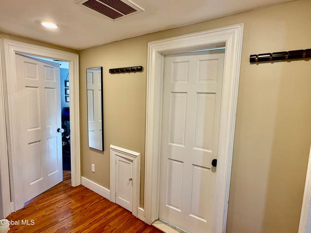 1501 Baker Avenue, Niskayuna, NY 12309