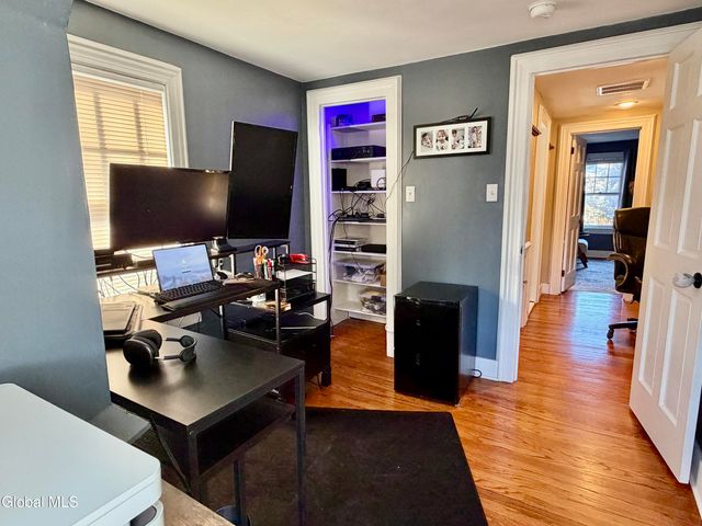 1501 Baker Avenue, Niskayuna, NY 12309