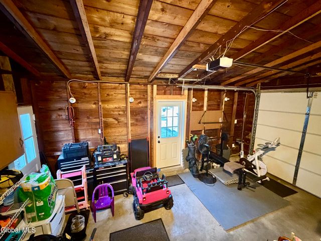 1501 Baker Avenue, Niskayuna, NY 12309