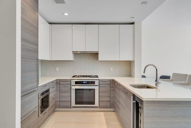 1 Franklin St 2309, Boston, MA 02110