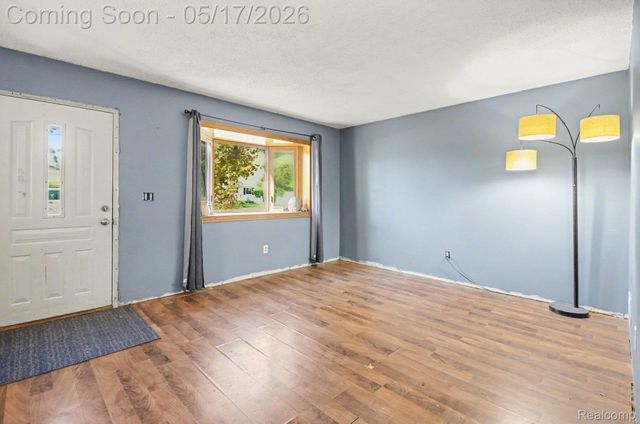 2628 Sinclair Avenue, Waterford Charter Township, MI 48328