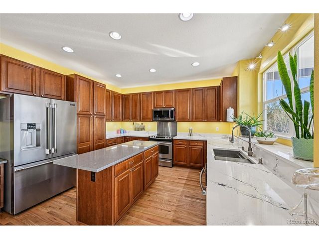 7034 S Fultondale Cir, Aurora, CO 80016