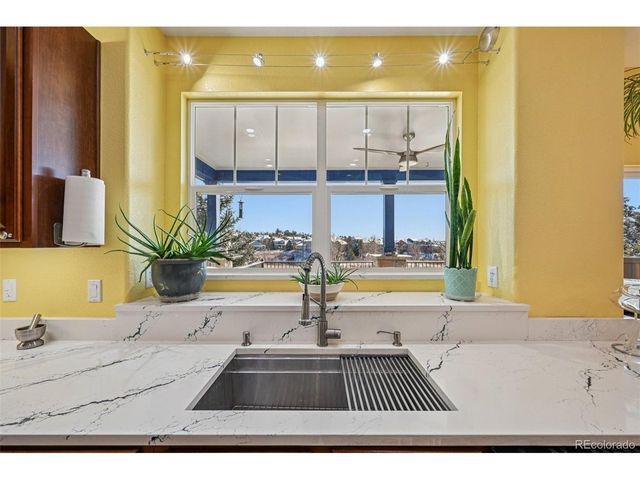 7034 S Fultondale Cir, Aurora, CO 80016
