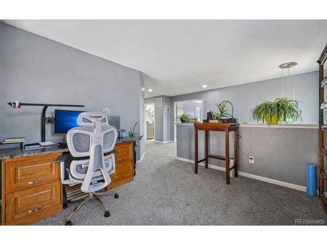 7034 S Fultondale Cir, Aurora, CO 80016