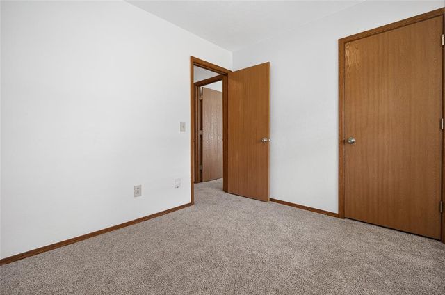 222 W Maple Branch Way, Mustang, OK 73064