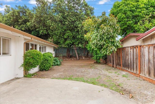 702 Lakefair Drive, Sunnyvale, CA 94089
