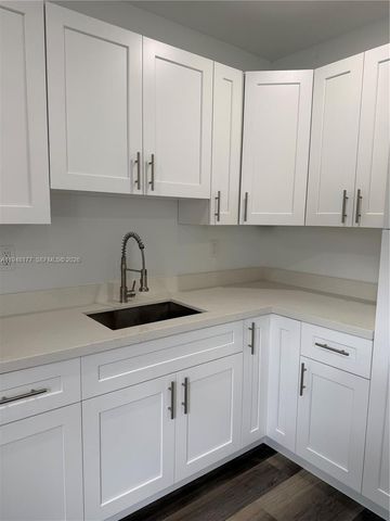 59 E 14th St, Hialeah, FL 33010